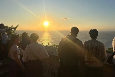 The Uluwatu Tour - Pickup and transportation that keeps you from fighting traffic