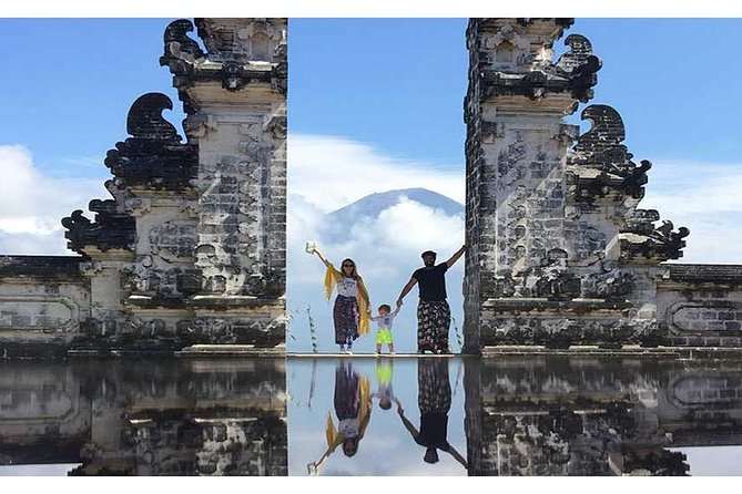 Tour Gate of Heaven at Lempuyang Temple - Blue Lagoon Snorkeling with lunch - The driver factor: praised by name for patience and coordination
