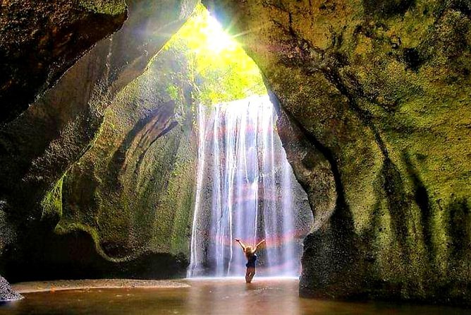 Tukad Cepung Besakih Lempuyang Temple Best of East Bali Tour - Tukad Cepung Waterfall inside the cave: your best photos come late in the walk