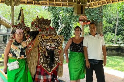 Ubud Cultural and Historical Guided Tour with Transfer - Batuan Traditional House Compound: family life behind the Balinese look