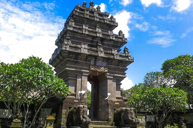 Ubud Cultural Day Tour: A Day for Balinese Cultural Experience - Tegalalang Rice Terraces: classic Ubud scenery, timed well