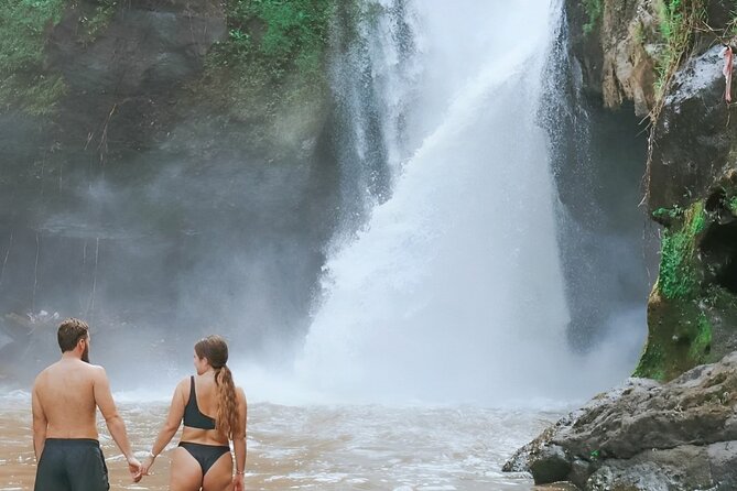 Ubud Day Tour: Sacred Monkey Forest, Tegenungan Waterfall, Rice Terrace - Sacred Monkey Forest Sanctuary: Fun, Rules, and Photo Strategy