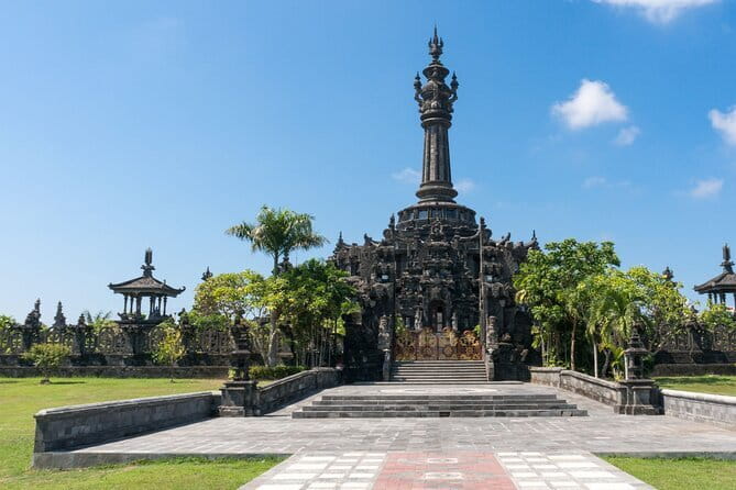 Ubud Full-Day Private Tour: Waterfall, Temple, Rice Terrace. - Ubud Art Market (and Ubud Palace time): shopping without losing the rhythm
