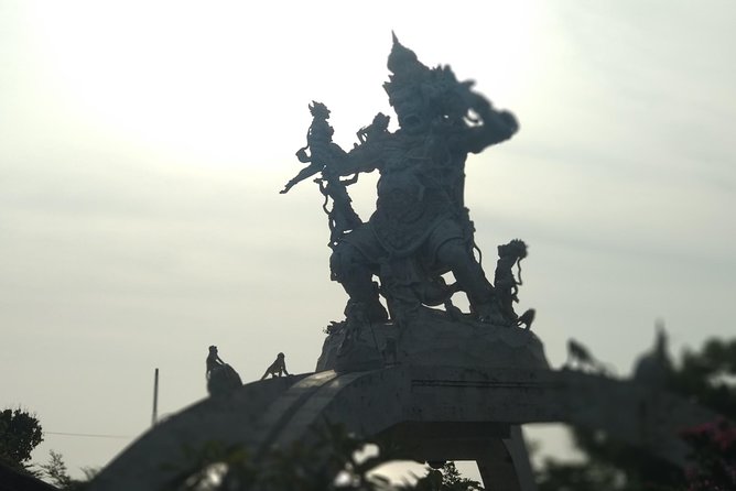 Ubud Private & Customize Day Tour - Ubud Town and the Art Market: browse with purpose