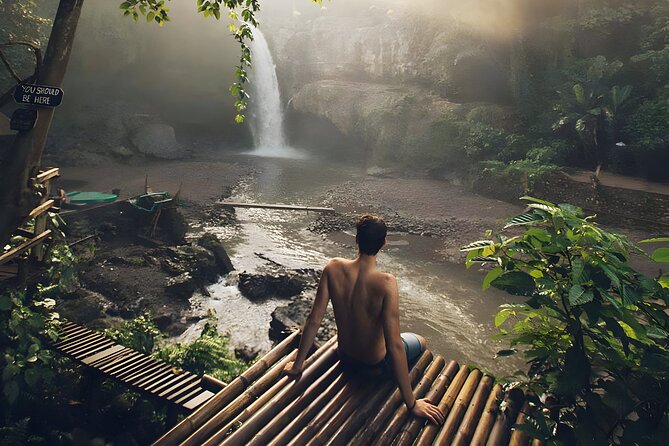 Ubud VW Safari Bali Tour - Volkswagen Classic Car Trip - Stop 5: Ubud Palace—where the day gets more human