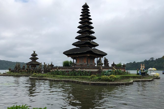 Ulun Danu Bratan Temple with Tanah Lot Sunset - A one-day temples route that makes sense from Seminyak