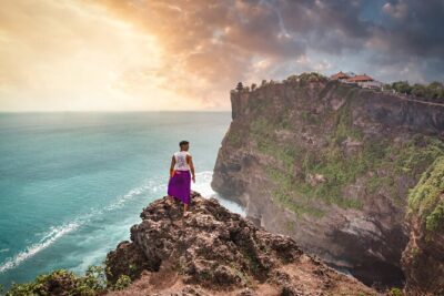 Uluwatu Cliff Temple sunset Tour with Kecak Show and Sea Food Dinner at Jimbaran Beach - Getting there: private pickup, a real schedule, and road time