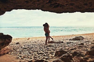 Uluwatu Instagram Tour: Unforgettable Beaches (Private & All-Inclusive) - Suluban Beach (Blue Point): Start with a Cliffside Classic