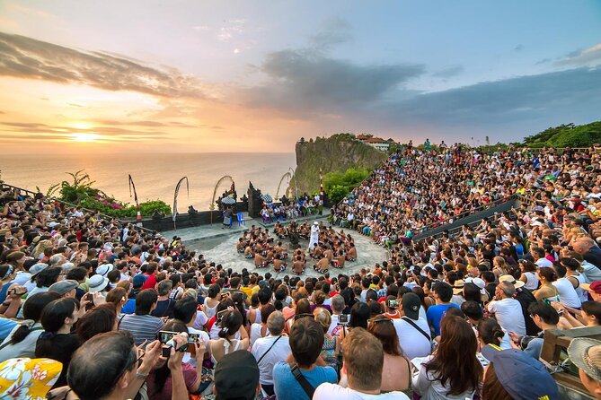 Uluwatu Sunset, Kecak Dance and Jimbaran Seafood Dinner - A 12:00pm Start That Lets You Catch Sunset Without Rushing