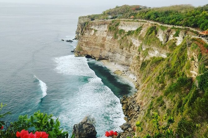 Uluwatu Sunset, Kecak Dance and Jimbaran Seafood Dinner - Uluwatu Temple at sunset: the cliff payoff (plus the dance next)
