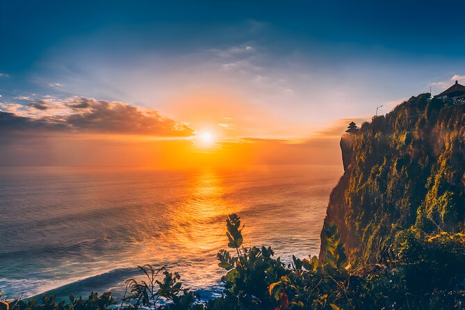 Uluwatu Sunset Tour: Kecak and Fire Dance with Jimbaran Dinner - Should you book this Uluwatu Sunset Tour with Kecak and Jimbaran Dinner?