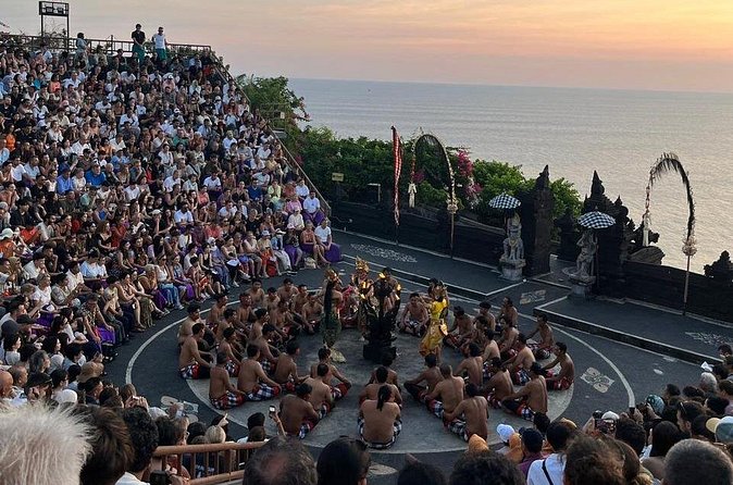 Uluwatu Temple Entrance & Kecak Dance Tickets - Logistics that matter: where you meet, how you finish, group size
