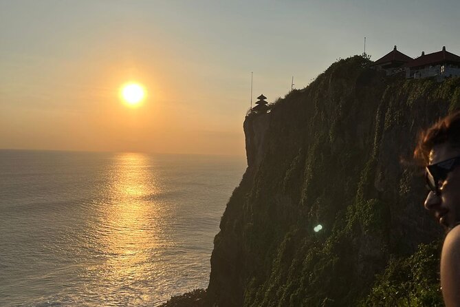 Uluwatu Temple Entrance & Kecak Dance Tickets - Arriving at Uluwatu: quick entry and that cliffside wow