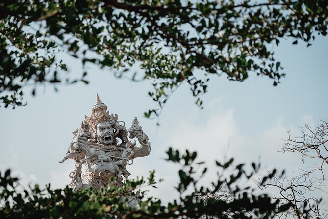 Uluwatu Temple Excursion - FREE WI-FI - The storytelling gap: how to get more meaning from the sights