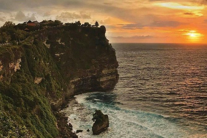 Uluwatu Temple Kecak Fire Dance Private Guided Tour - Timing, weather, and the reality of Bali roads