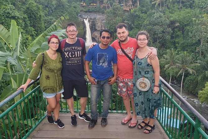 Wonderful 3 Days of Bali Private Guided Tour All Inclusive - Day 1: Barong Dance, Ubud Monkeys, and Batur Hot Springs